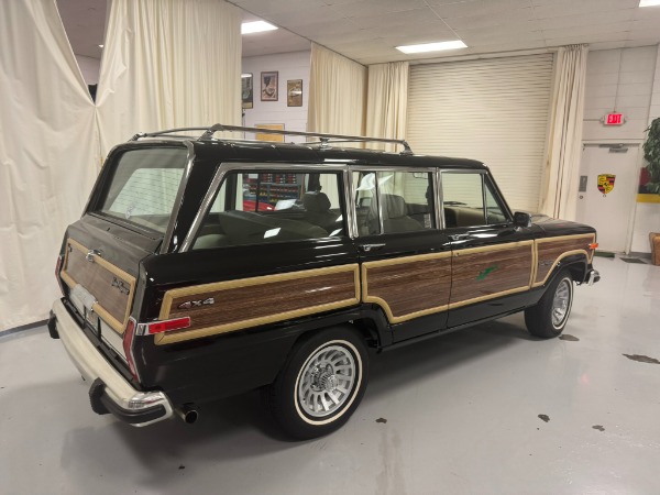 Used 1990 Jeep Grand Wagoneer  | Pinellas Park, FL n4