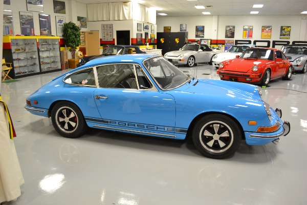 Used 1968 Porsche 911  | Pinellas Park, FL n3